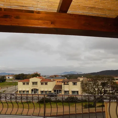Apartament Aria Di Vacanza - Rabarbaro
